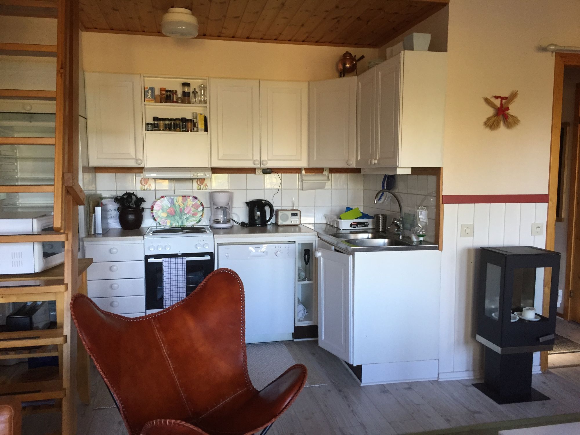 Fin 7 bäddars stuga vid Gesundaberget och Siljan – bild 14 av 14