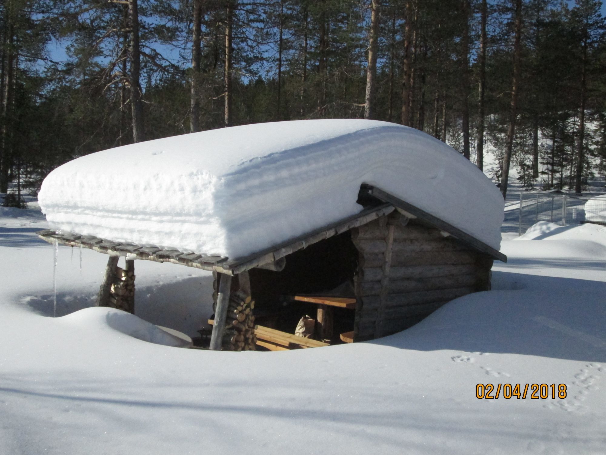 NYSTUGAN I SÄLEN UTHYRES – bild 5 av 10