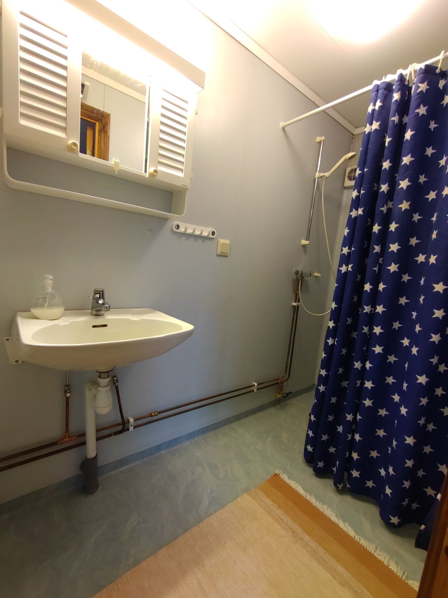 Boende i Ström, separat lägenhet i garagebyggnad – bild 8 av 8