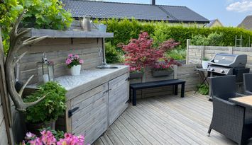 Villa med trädgård