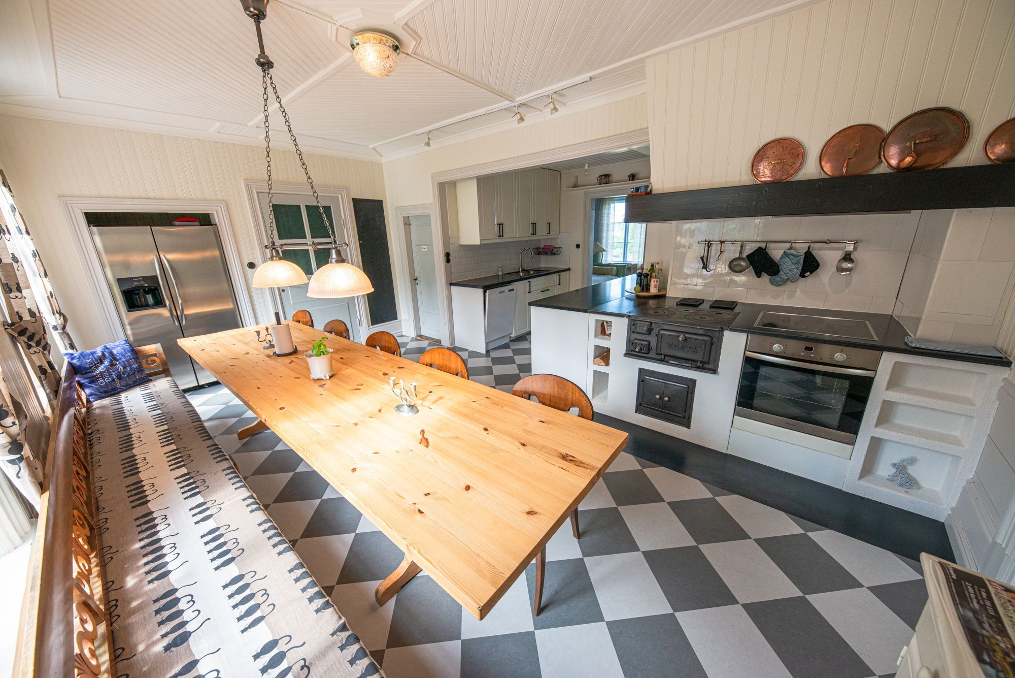 Helt träslott med 24 bäddar i Järvsö – bild 7 av 24