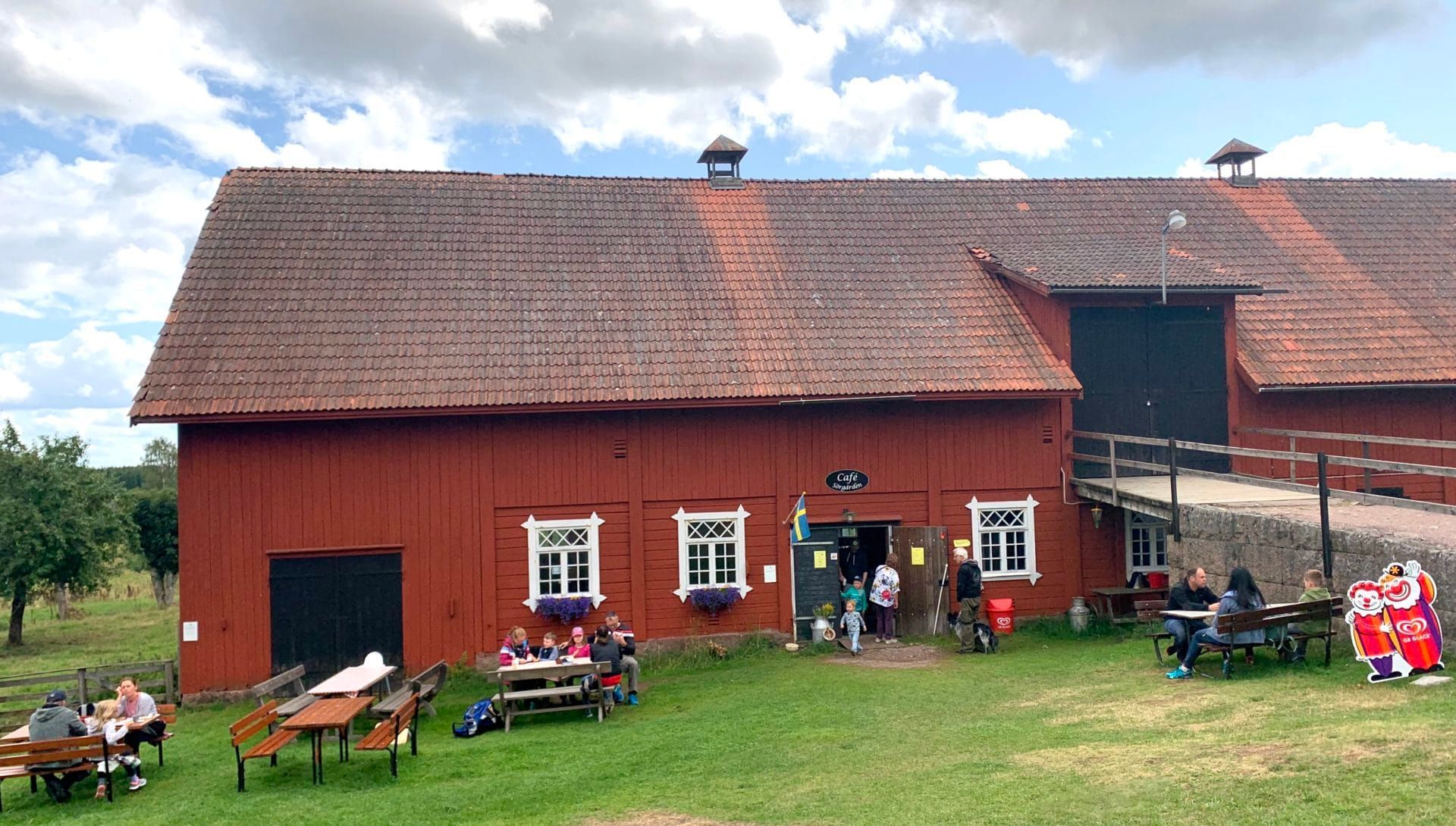 Hus nära Bullerbyn och Astrid Lindgrens Värld – bild 22 av 24