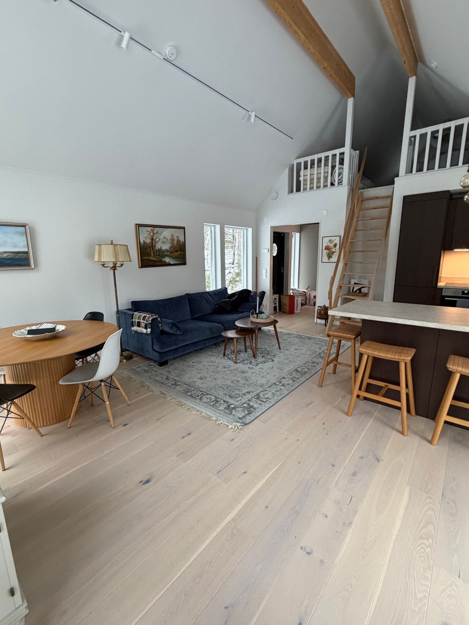 Nybyggd stuga, charmigt läget och nära till havet. – bild 11 av 18