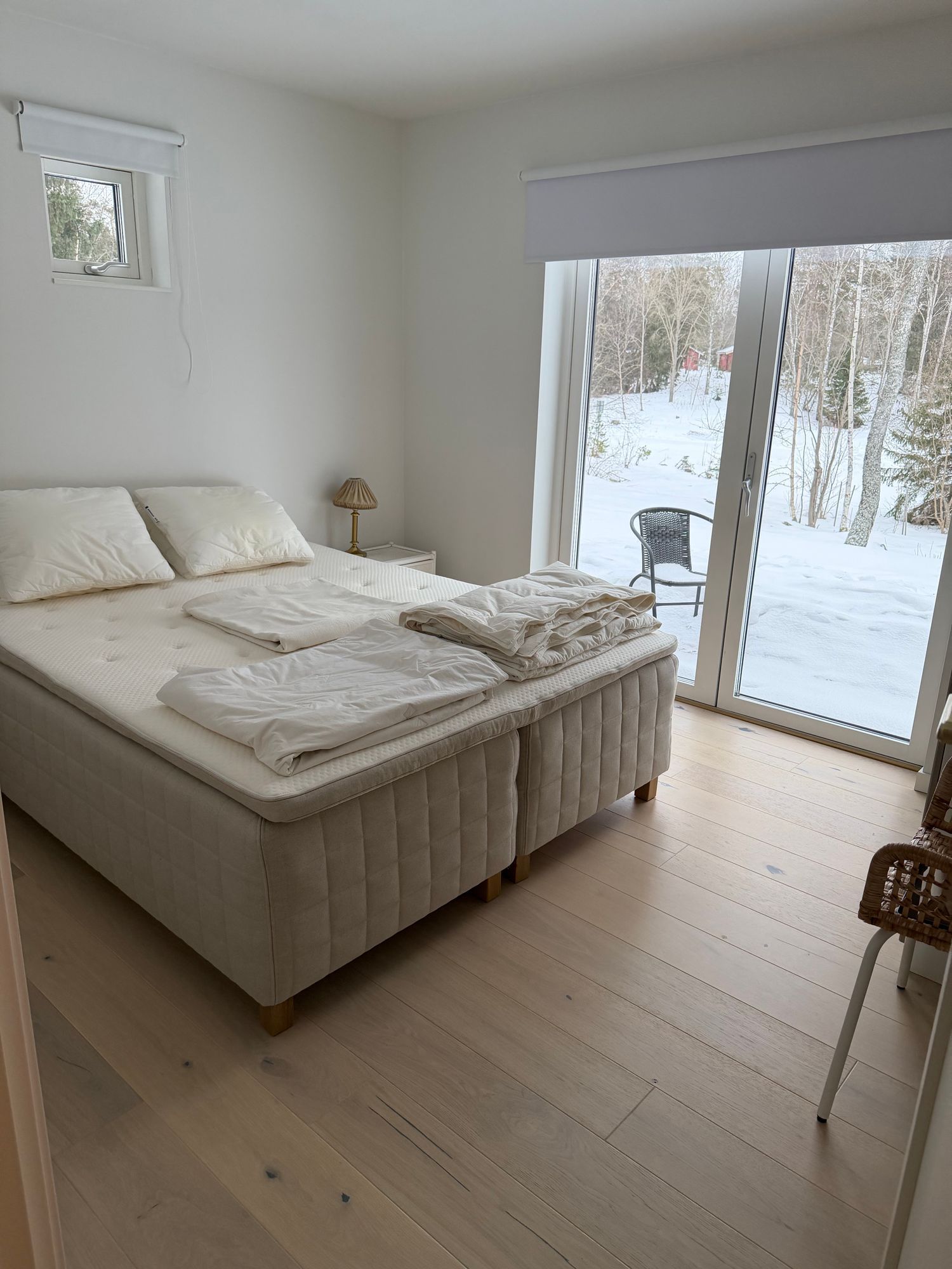 Nybyggd stuga, charmigt läget och nära till havet. – bild 16 av 18