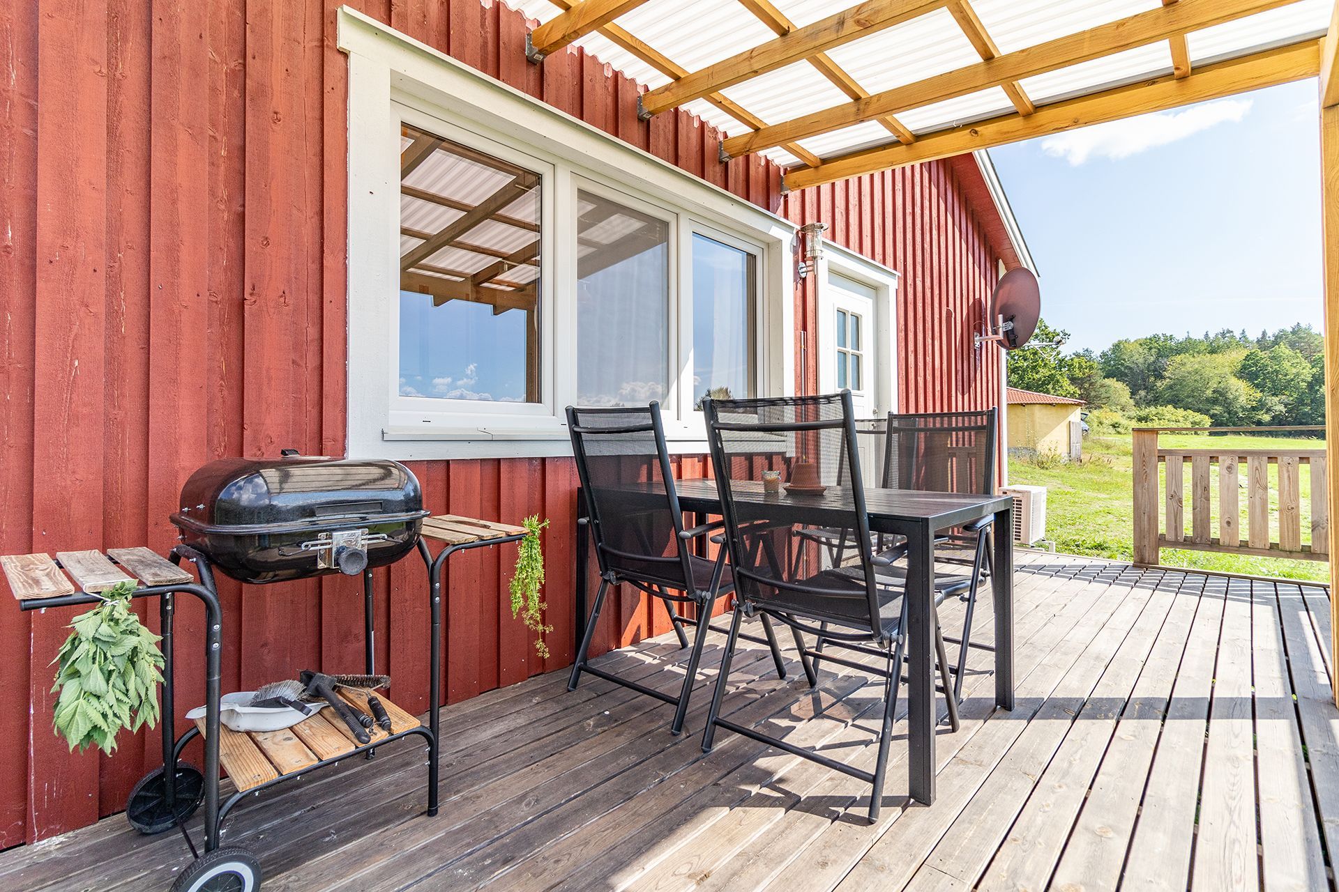 Modern stuga nära havet och Västervik, bad, fiske – bild 4 av 18
