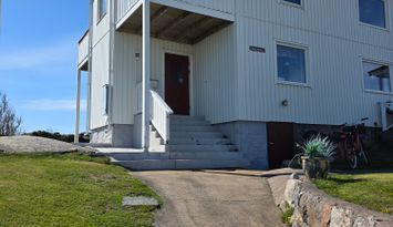 Villa Piren med havsutsikt och vy över vrångö