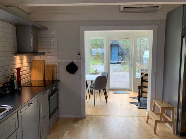 Stuga nära badstrand med gäststuga | SE09165 – bild 13 av 24