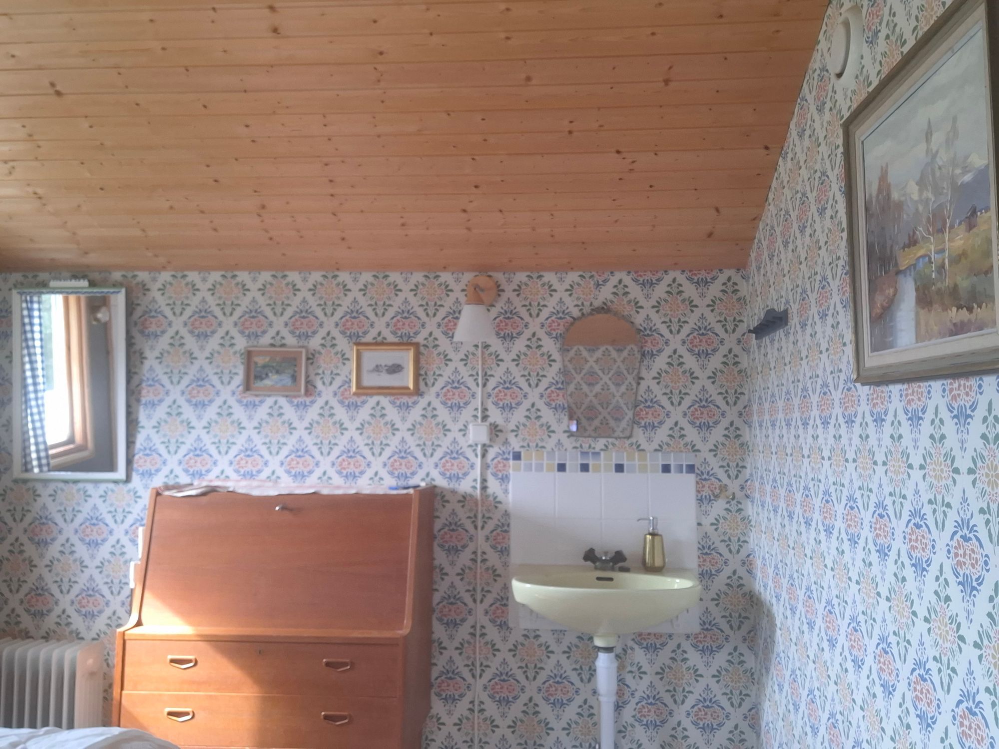 Falkenberg-Ringsegård-Skrea-800 m till stranden. – bild 24 av 24