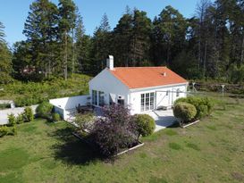 Holiday home close to the beach