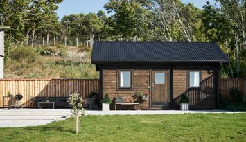 Litet mysigt hus vid havet 1 mil norr om Visby