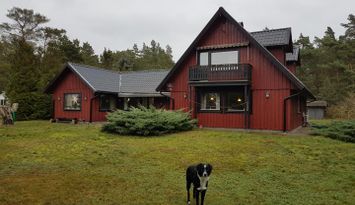 Trevligt boende intill naturreservat nära havet