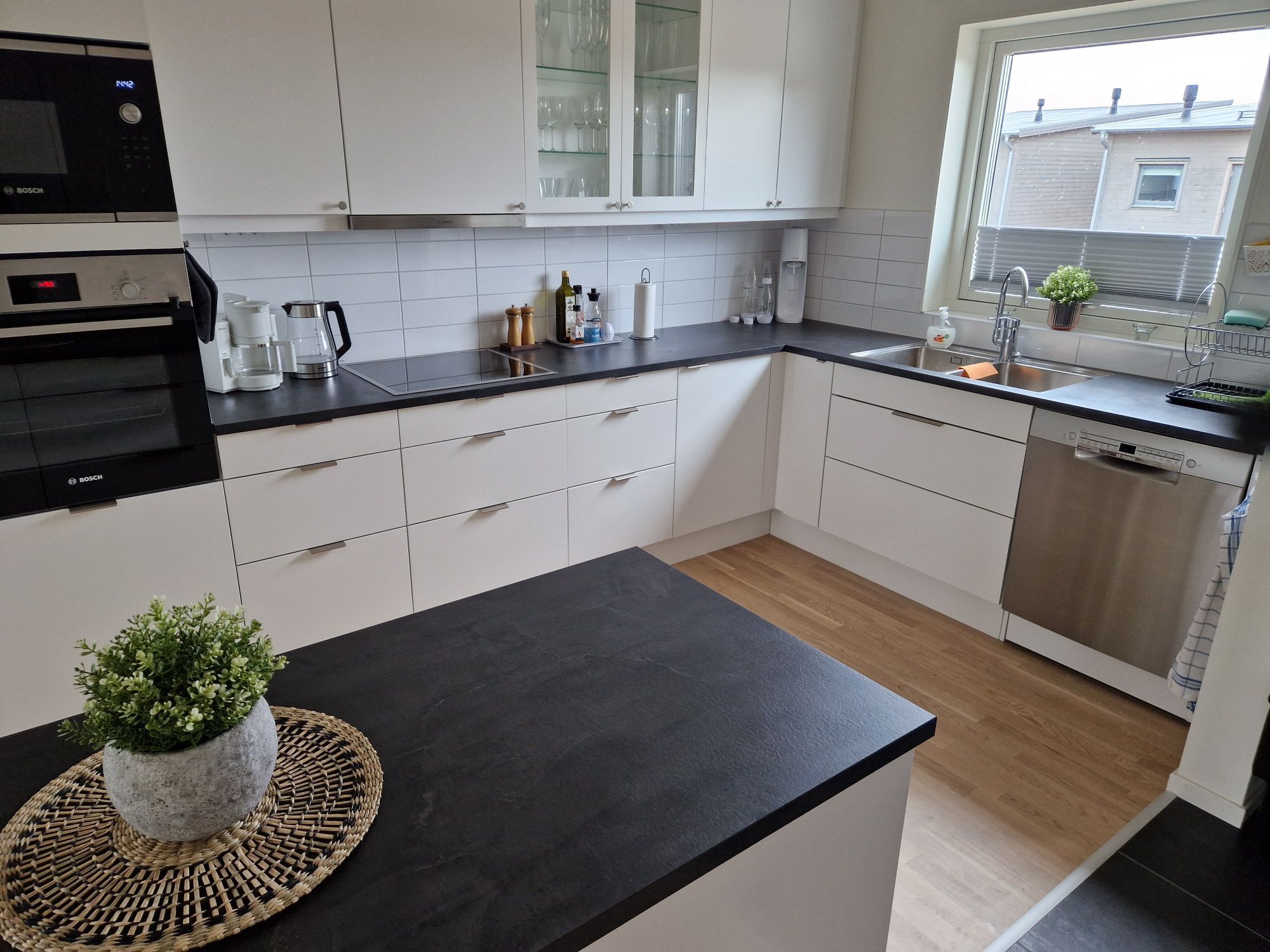 Nybyggt parhus i Mörbylånga på Öland. – bild 6 av 24