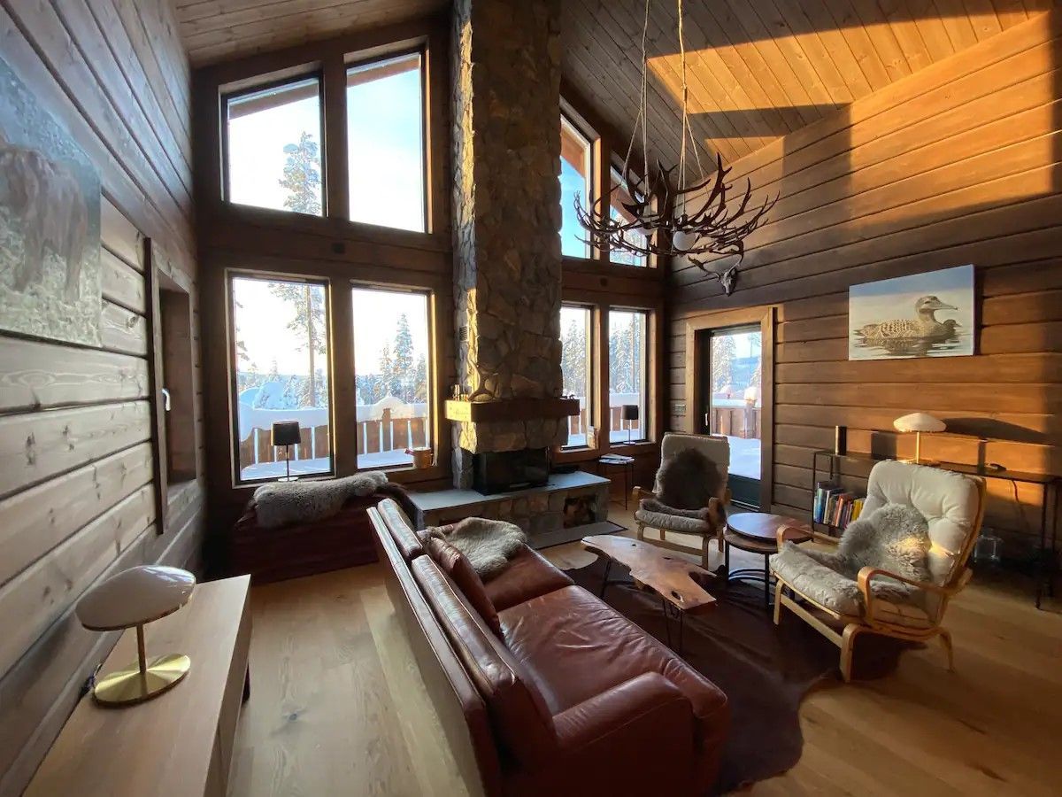 Bergstuga med topp modern svensk fjällstil! – bild 5 av 24