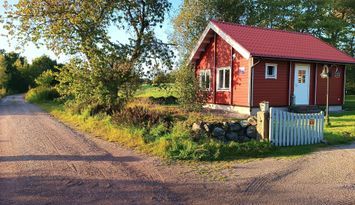 Mysig stuga i lugna omgivningar på Telestad, Växjö