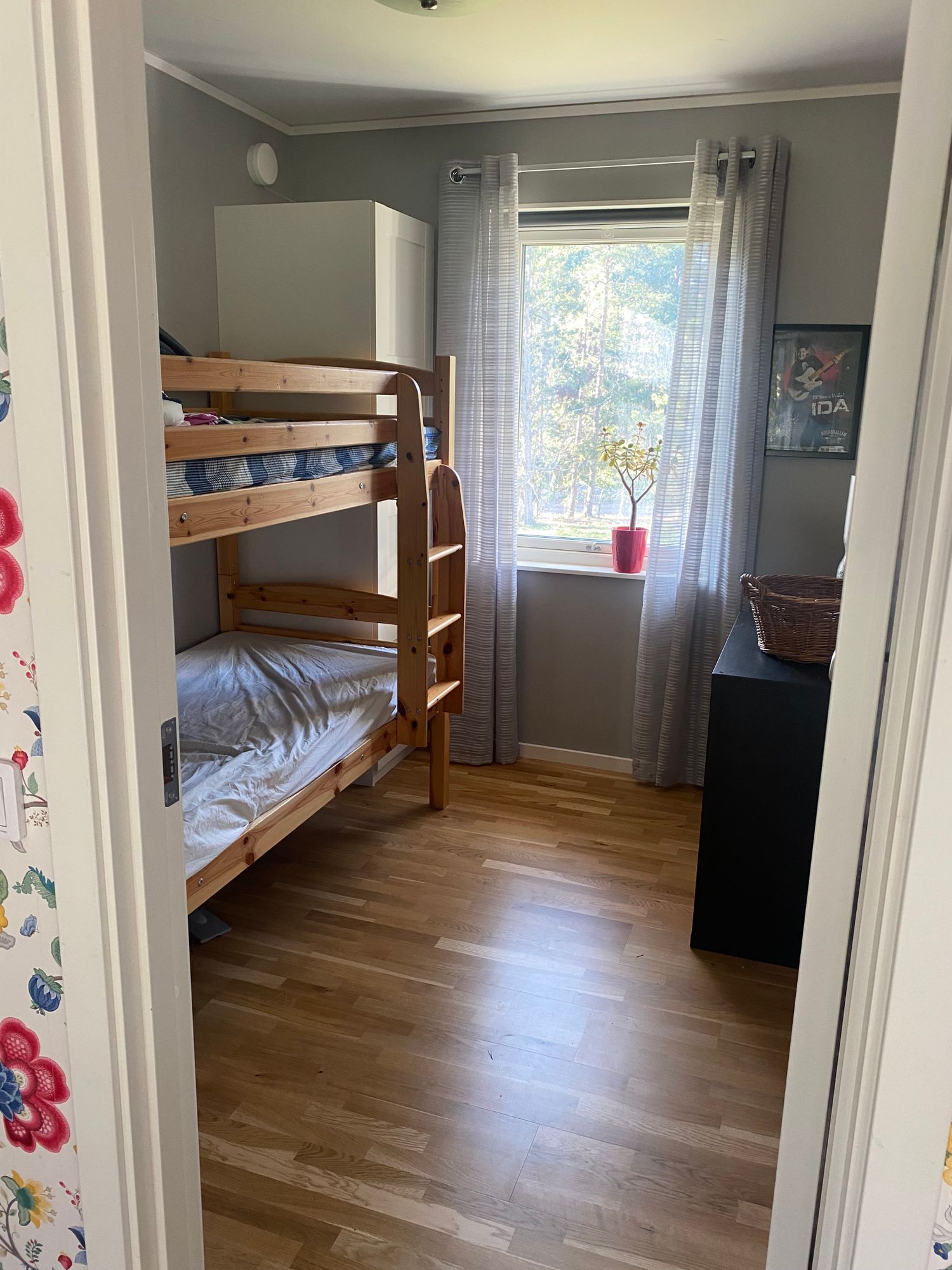 Stuga i Åminne – bild 5 av 7