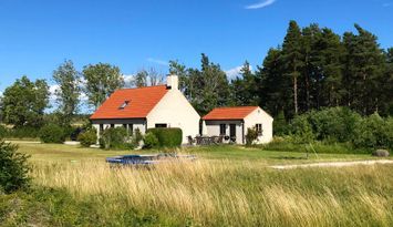 Gotlandshus uthyres i Västergarn, nära bad & golf