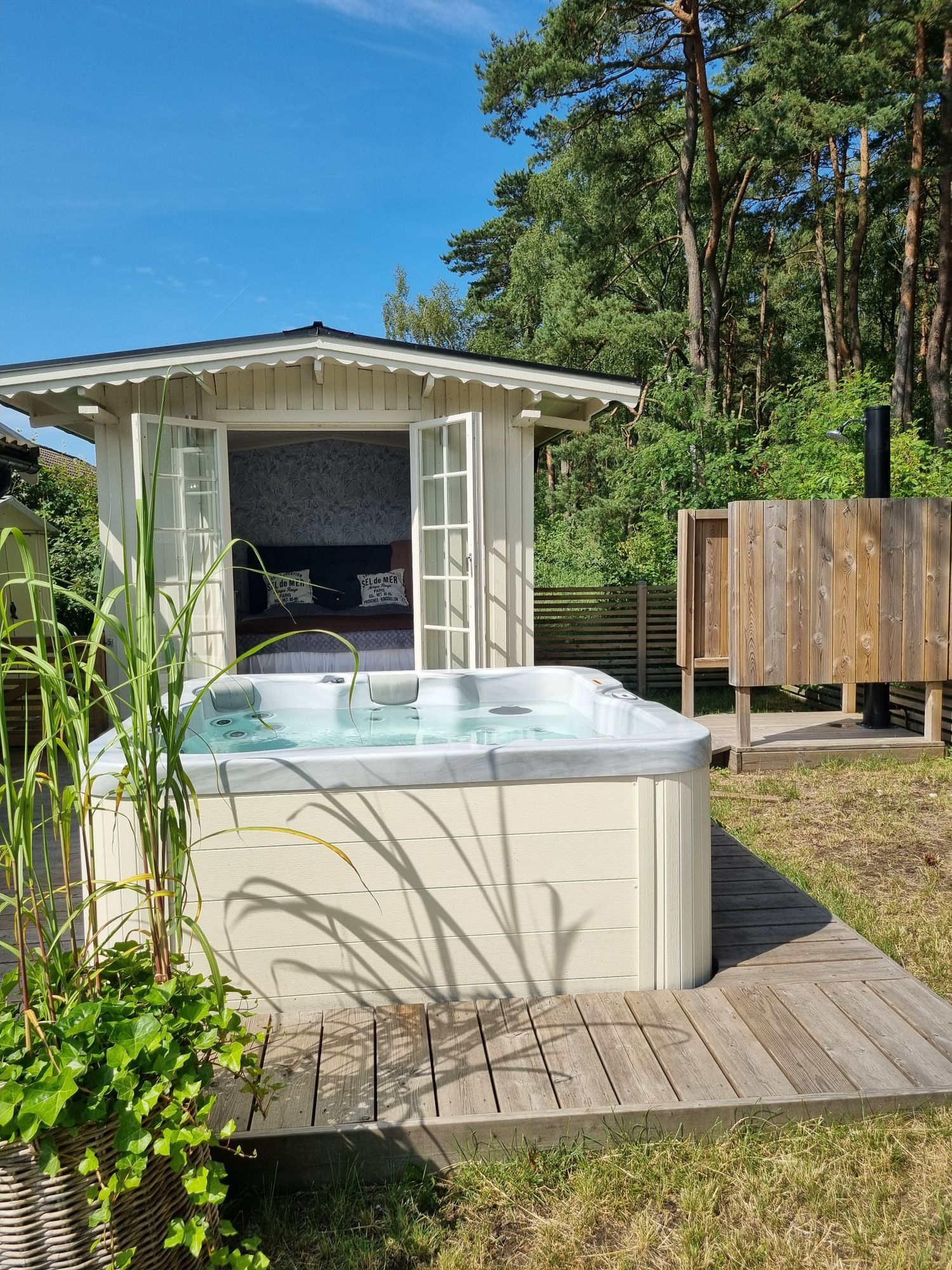 Mysig stuga i Skummeslövsstrand – bild 3 av 11
