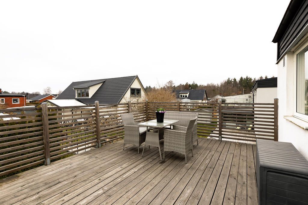 Modern stor & ljus villa - nära centrum – bild 5 av 23