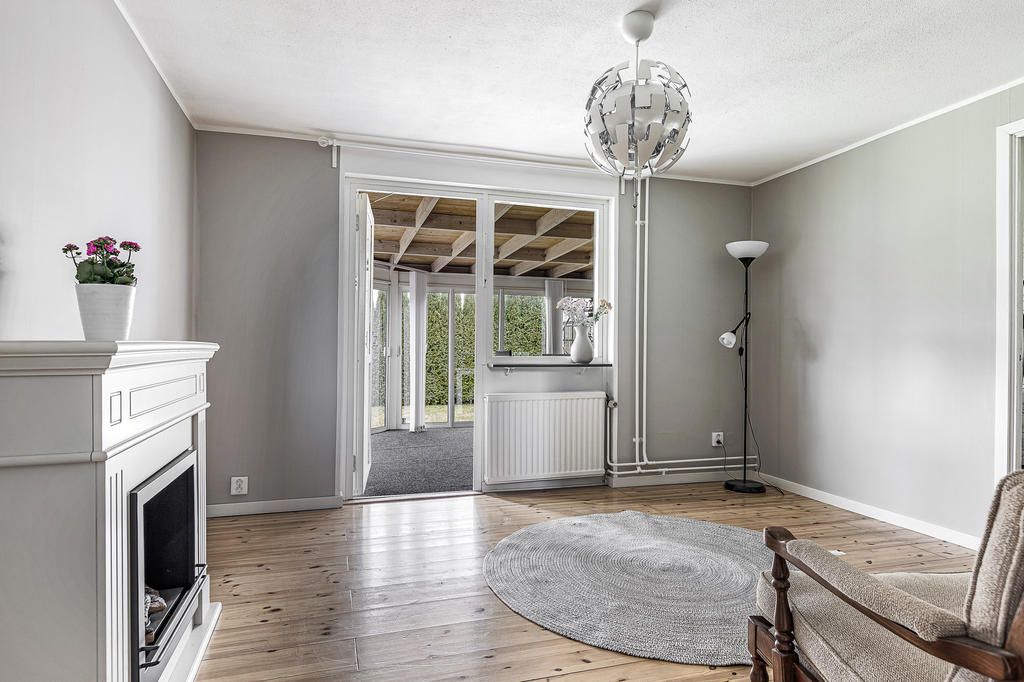 Modern stor & ljus villa - nära centrum – bild 20 av 23