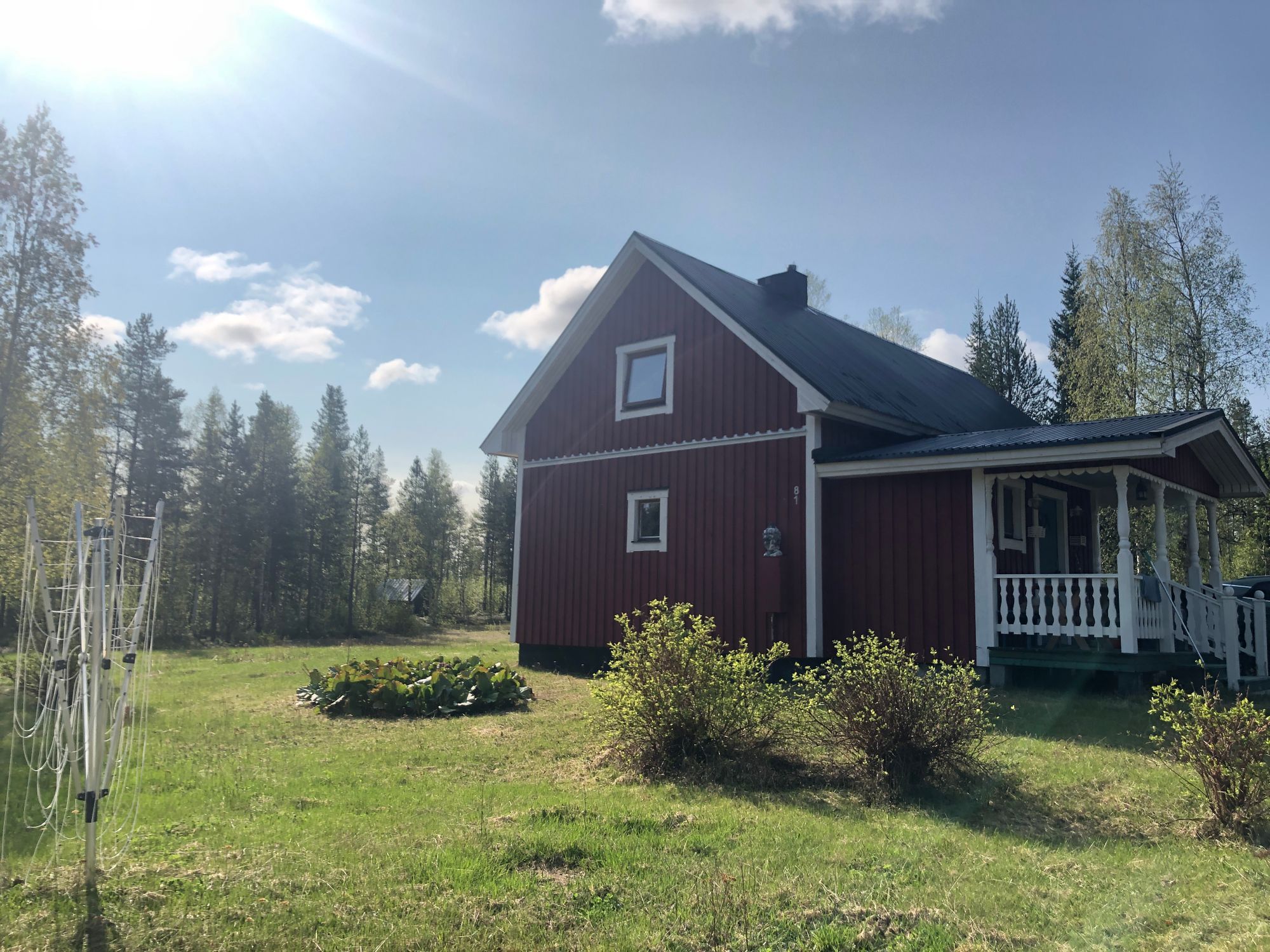 Njut av svenska Lappland med privat bastu