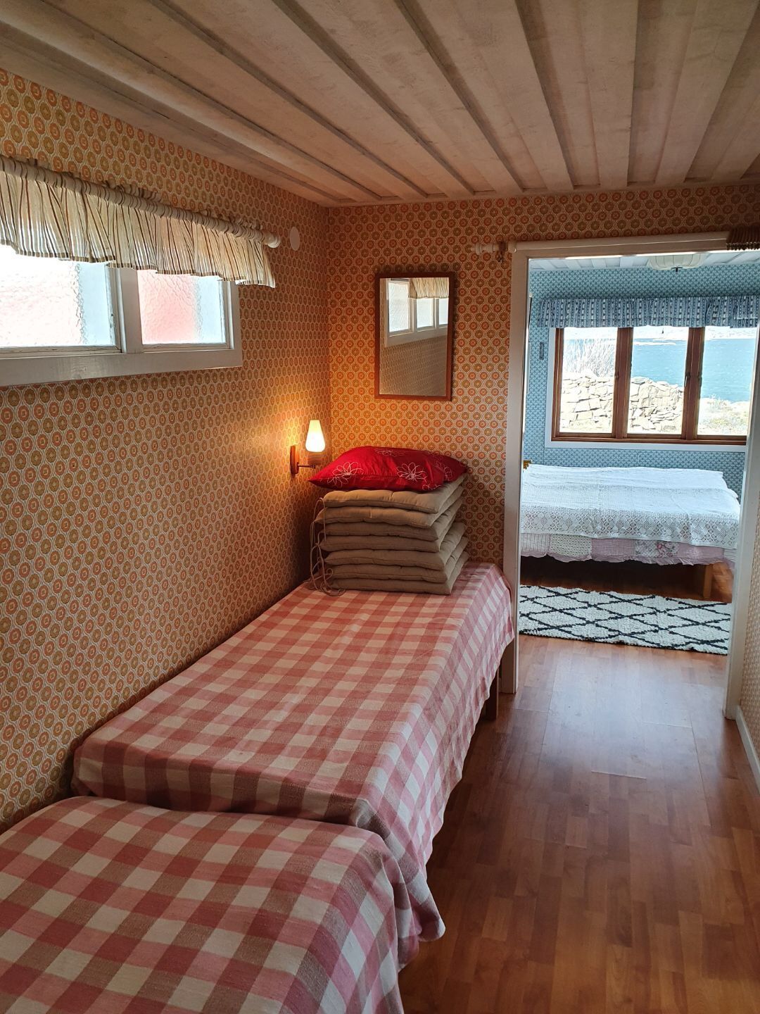 Havsnära stuga med charm Ramsvik, Hunnebostrand – bild 5 av 9