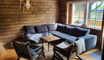 Mysig stuga i Gubbmyren