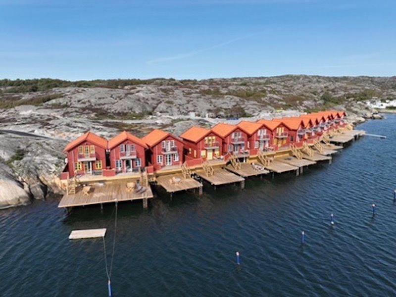 Bo vid havet med egen brygga – bild 2 av 20