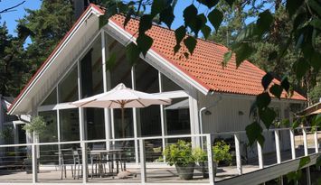Modernt Sommarhus vid havet i Yngsjö/Åhus/Österlen