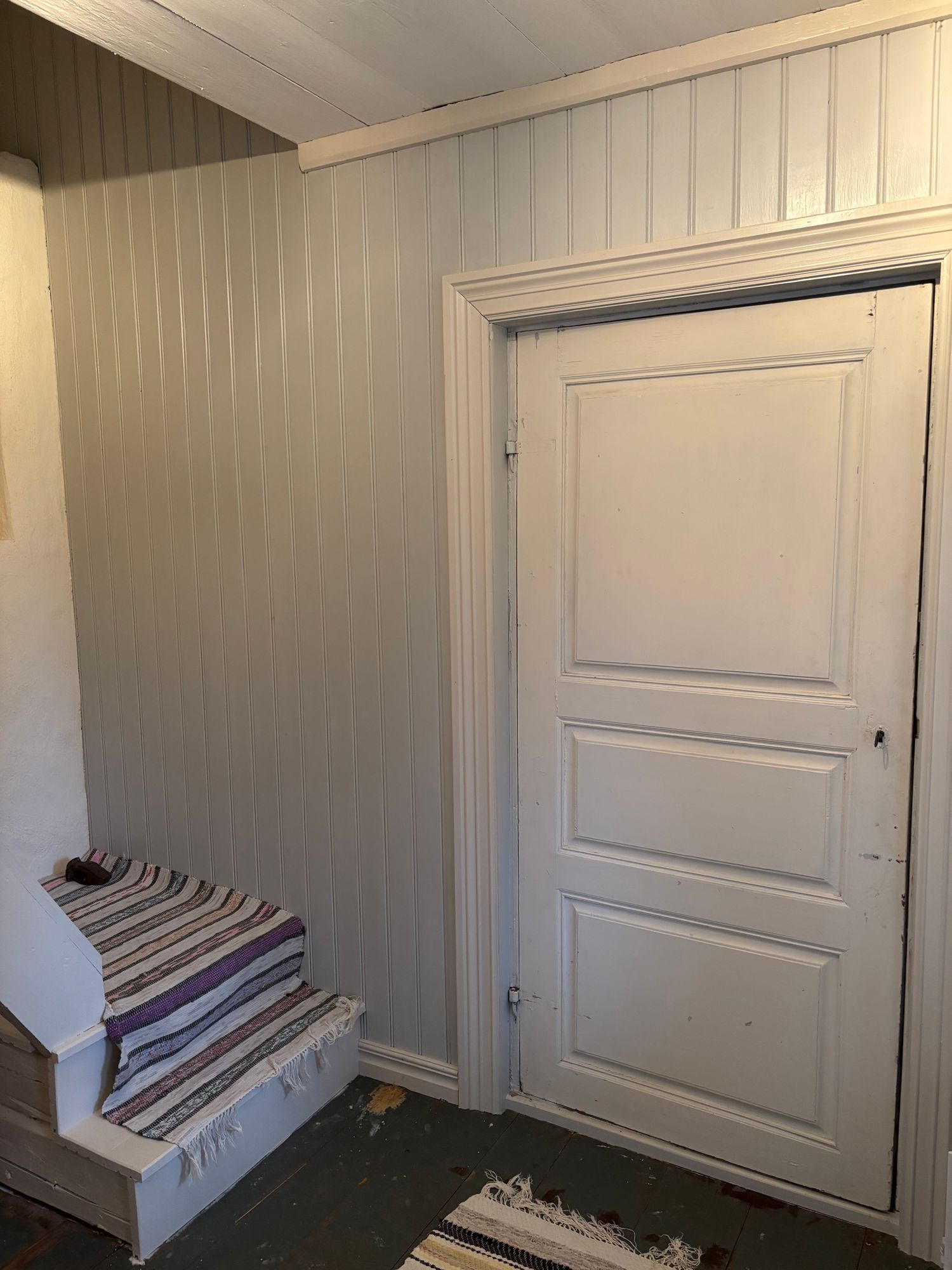 Ostörd idyll på gammal mindre gård – bild 5 av 19