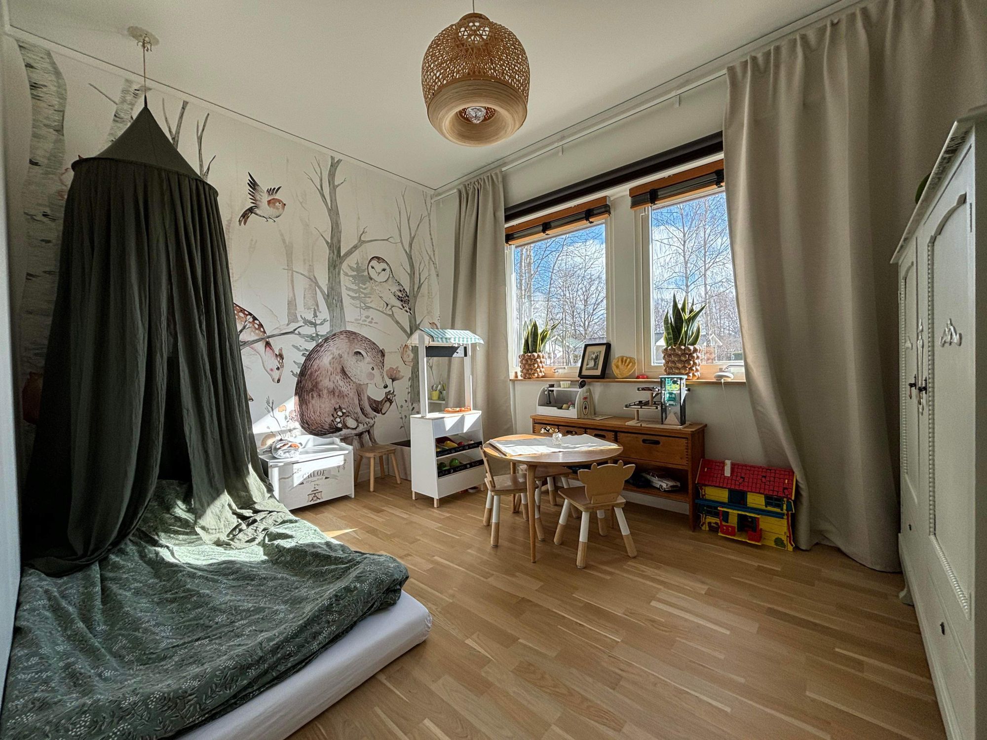 Sommarparadis med pool nära havet och centrum! – bild 11 av 14