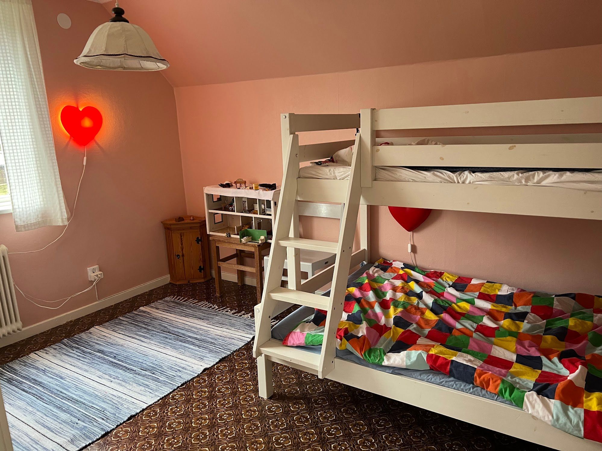 Familjevänligt hus i Fröjel, nära Ekstakusten. – bild 5 av 19