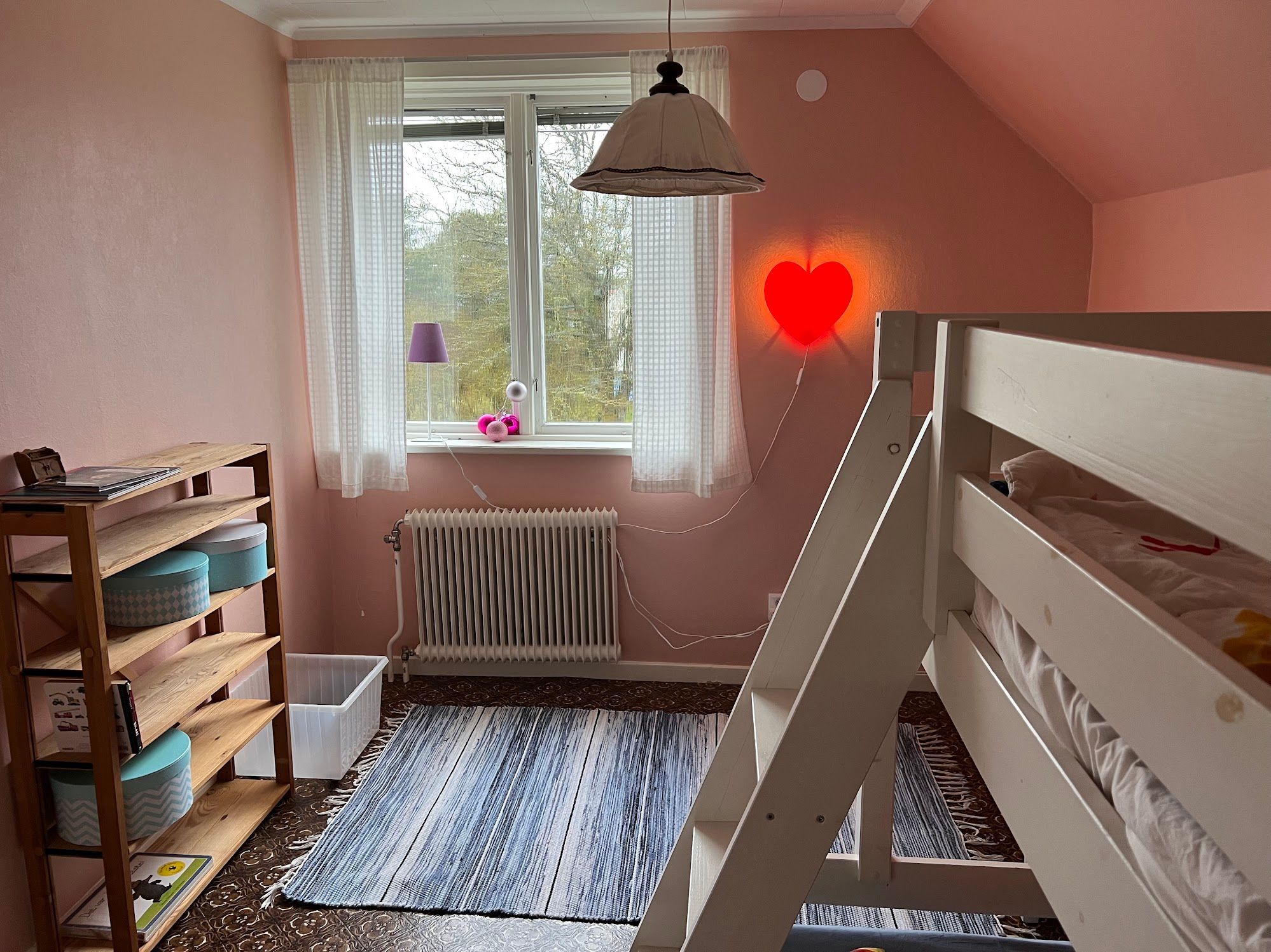 Familjevänligt hus i Fröjel, nära Ekstakusten. – bild 6 av 19