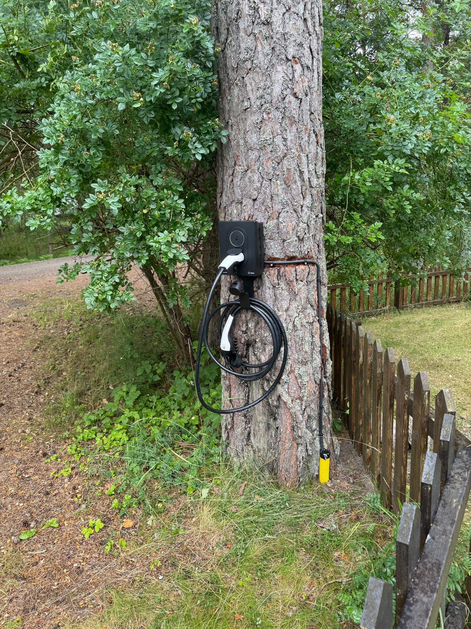 Sommarstuga vid sjön på Vindö – bild 13 av 21