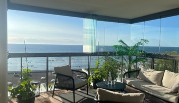 Lägenhet på Snäck med havsutsikt och pool