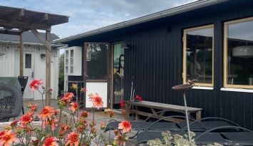 Löttorp med sjö, hav, skog och alvar!