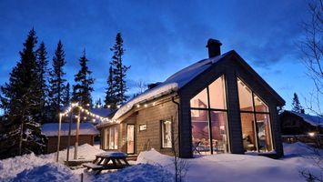 Mountain cottage with lovely relax/sauna w 13 beds