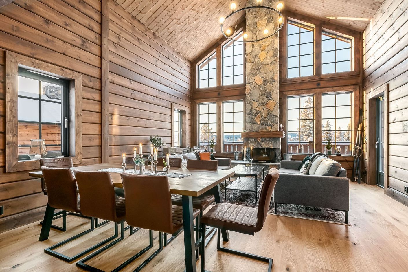 Lyxig Lodge vid golfbanan altan sydväst och bastu! – bild 13 av 24