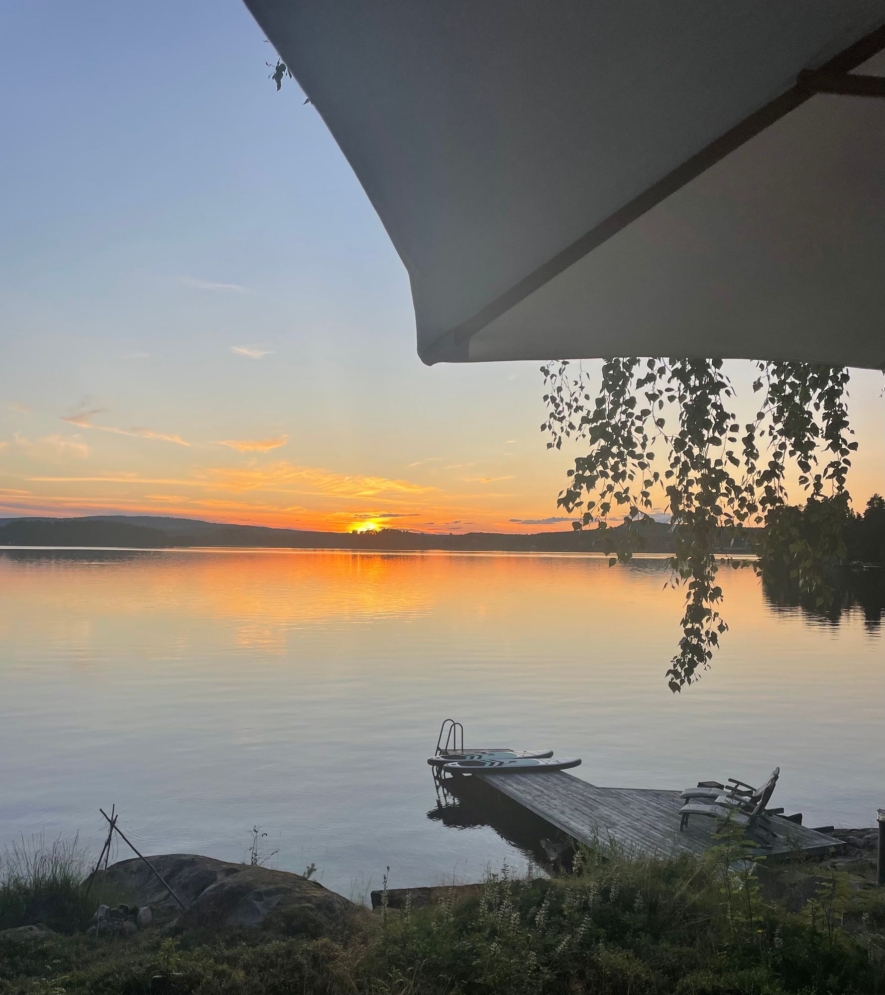 Stuga på sjötomt med egen brygga, Runn -nära Romme – bild 23 av 24