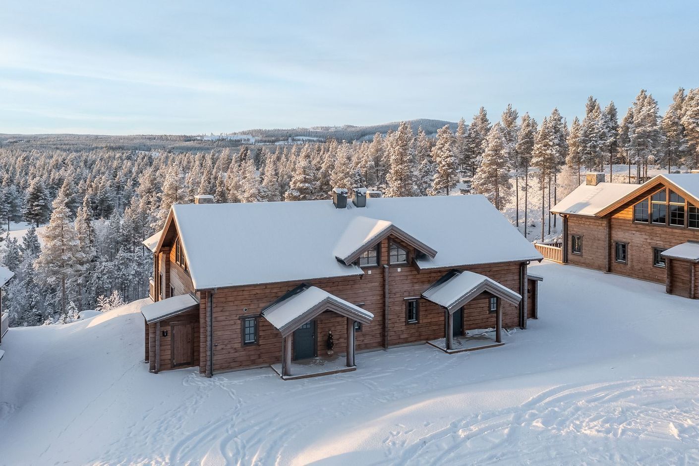 Lyxig Lodge vid golfbanan altan sydväst och bastu! – bild 10 av 24