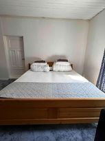 Double room upstairs, close to nature and lake