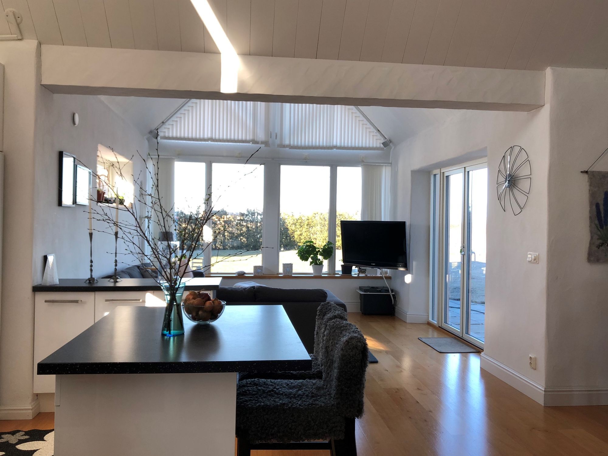 Modernt Kalkstenshus – bild 5 av 19
