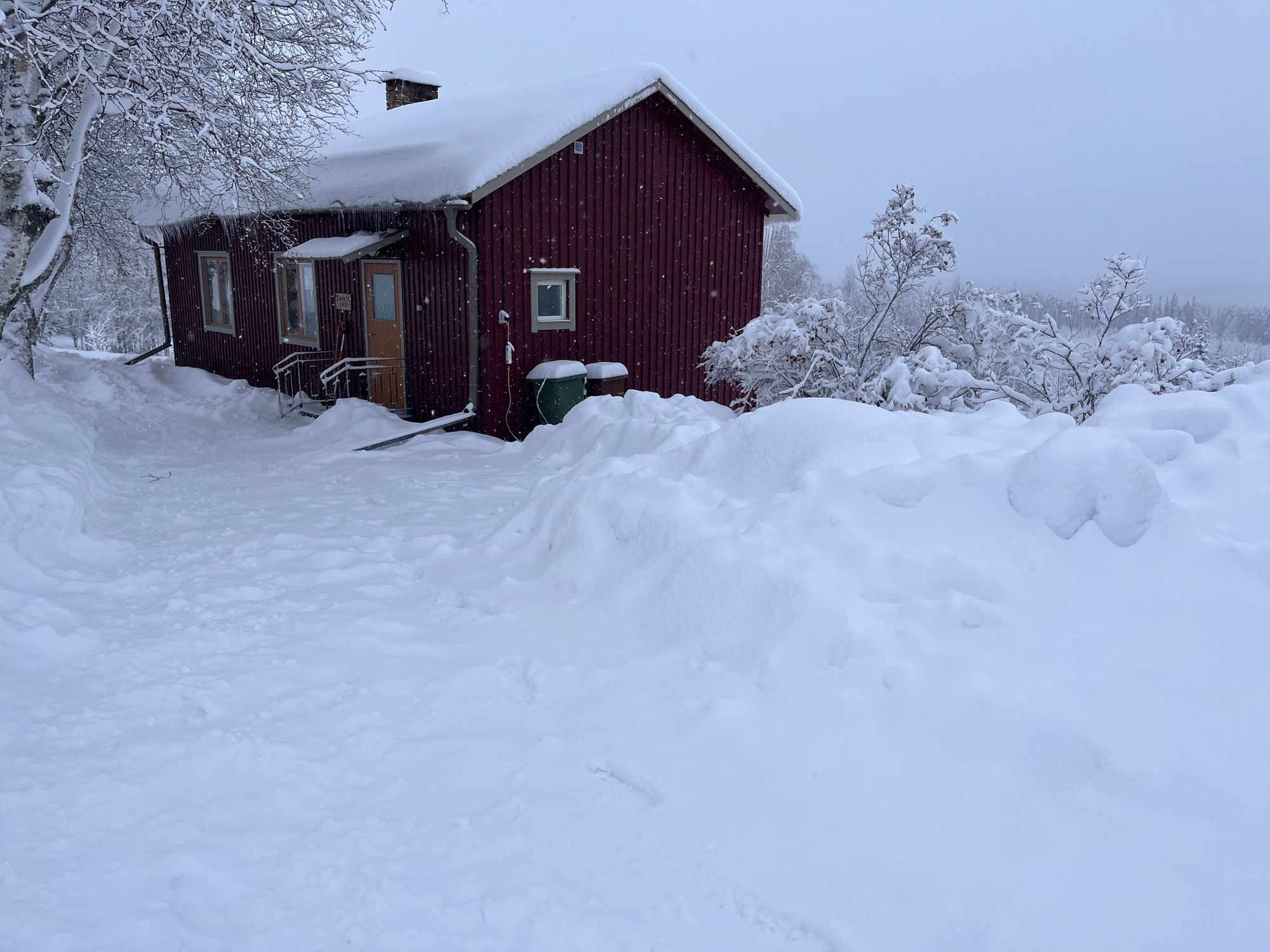 Mysig stuga i Böle mellan Rätan och Klövsjö