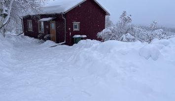 Mysig stuga i Böle mellan Rätan och Klövsjö
