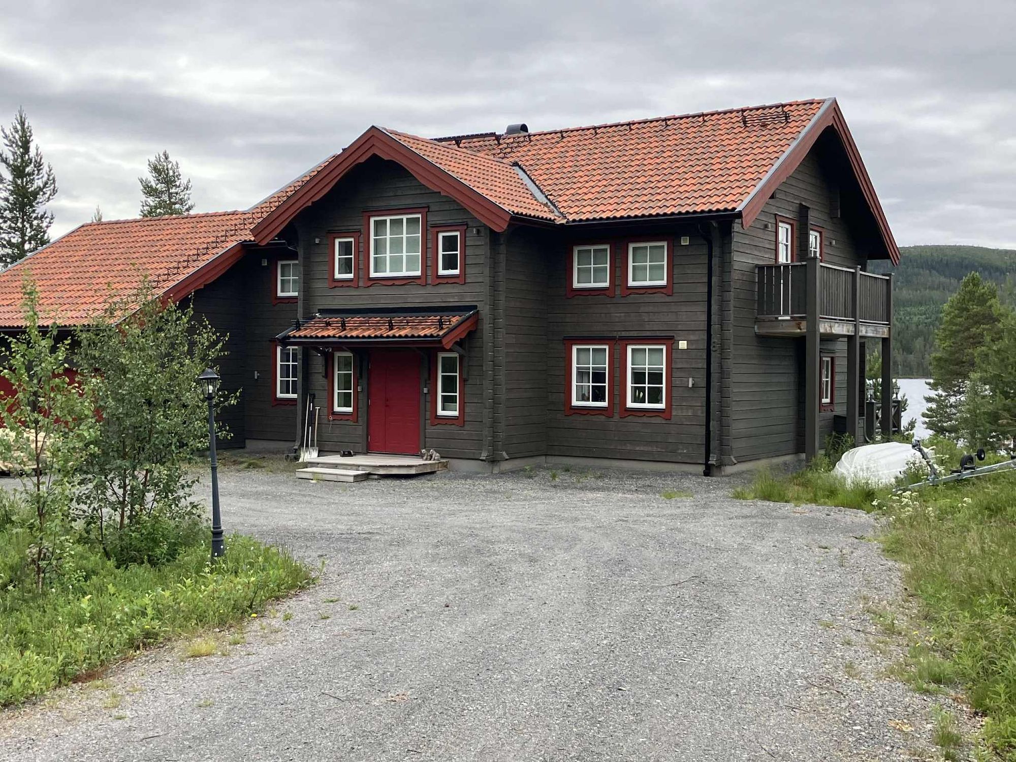 Hus i Lofsdalen – bild 2 av 18