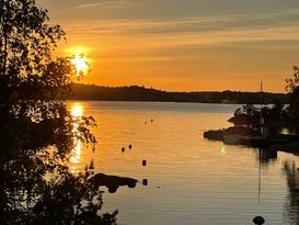 Unikt strandhus i solnedgång!