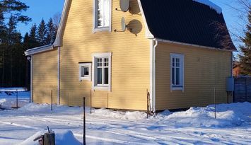 Gula stugan på Brattmon JUL/NY ÅR