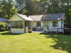 Cosy cottage, Ystad Sandskog