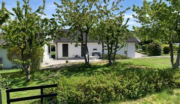 Härligt sommarhus på Tjörn med havsutsikt.