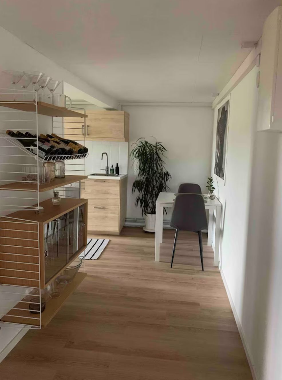 Mysigt hus på landet med närhet till stan. – bild 11 av 18