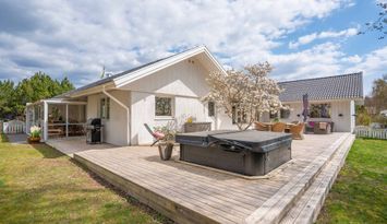 Toppenhus med gångavstånd till hav mm.